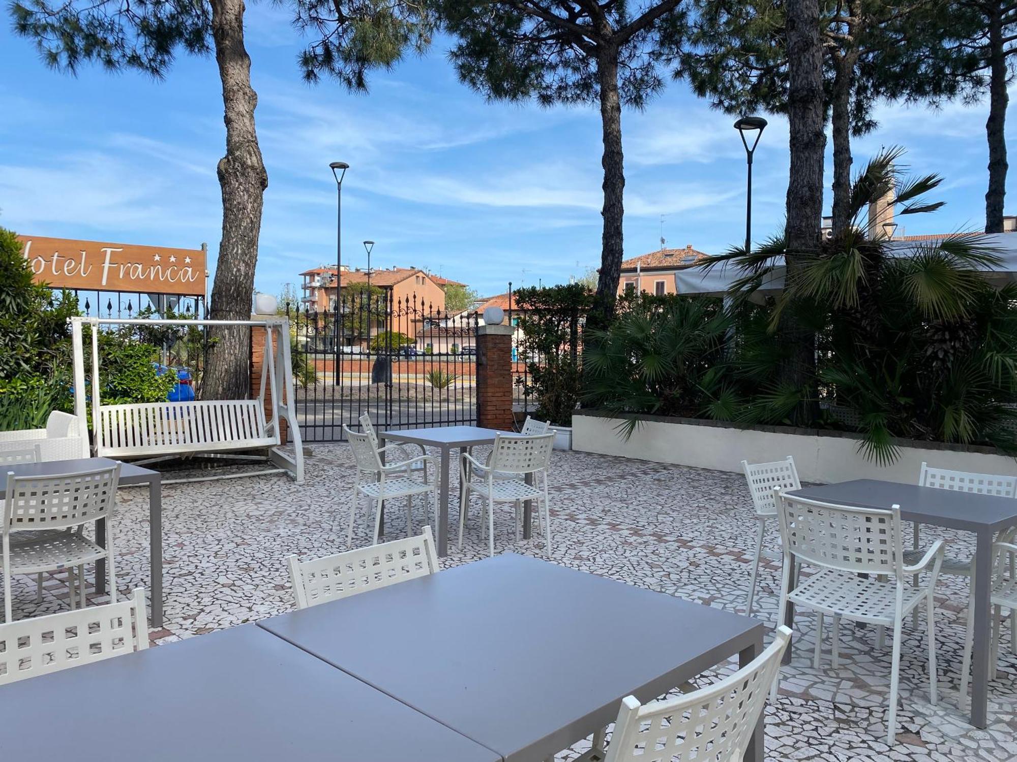 Hotel Franca Milano Marittima Exterior foto